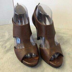 Sofft Pavia Brown Metallic Leather Peep Toe T-Strap Heels Size 8.5